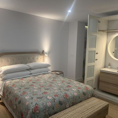 Apartamentos Turisticos Isems Aracena Bagian luar foto