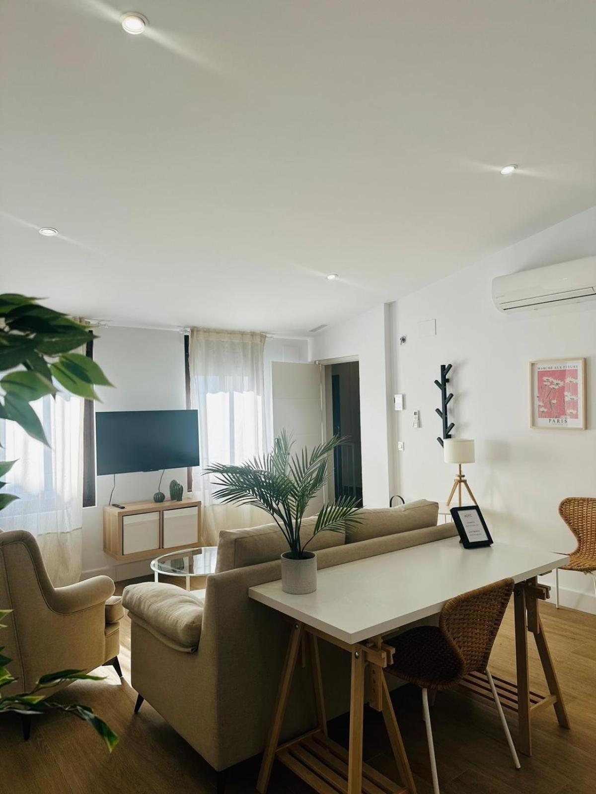 Apartamentos Turisticos Isems Aracena Bagian luar foto