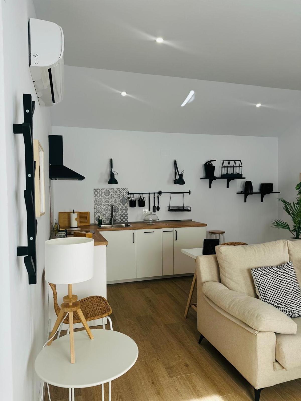 Apartamentos Turisticos Isems Aracena Bagian luar foto